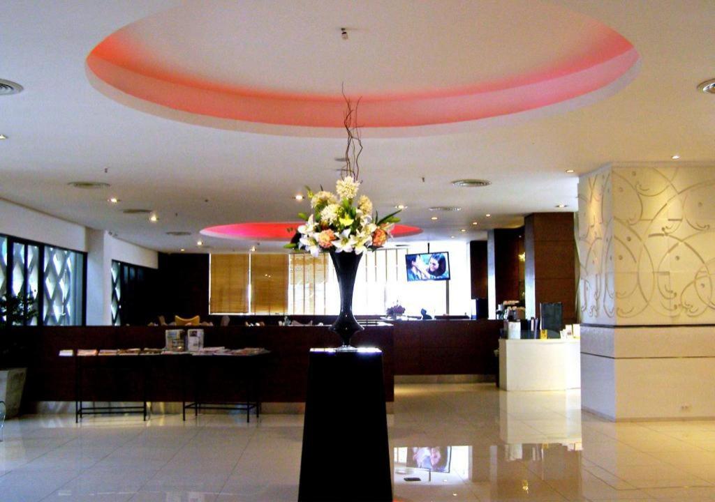 Iyarin@Tuk Chang Ratchayothin Hotel Bangkok Eksteriør bilde
