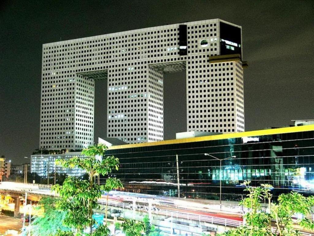 Iyarin@Tuk Chang Ratchayothin Hotel Bangkok Eksteriør bilde