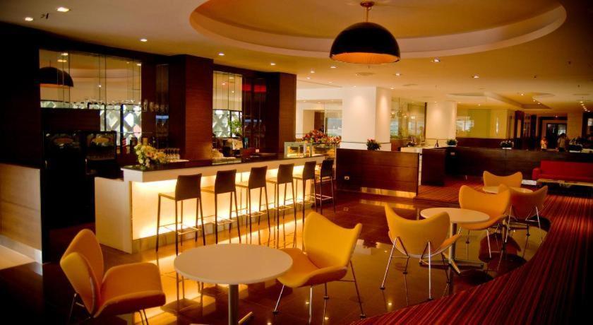 Iyarin@Tuk Chang Ratchayothin Hotel Bangkok Eksteriør bilde